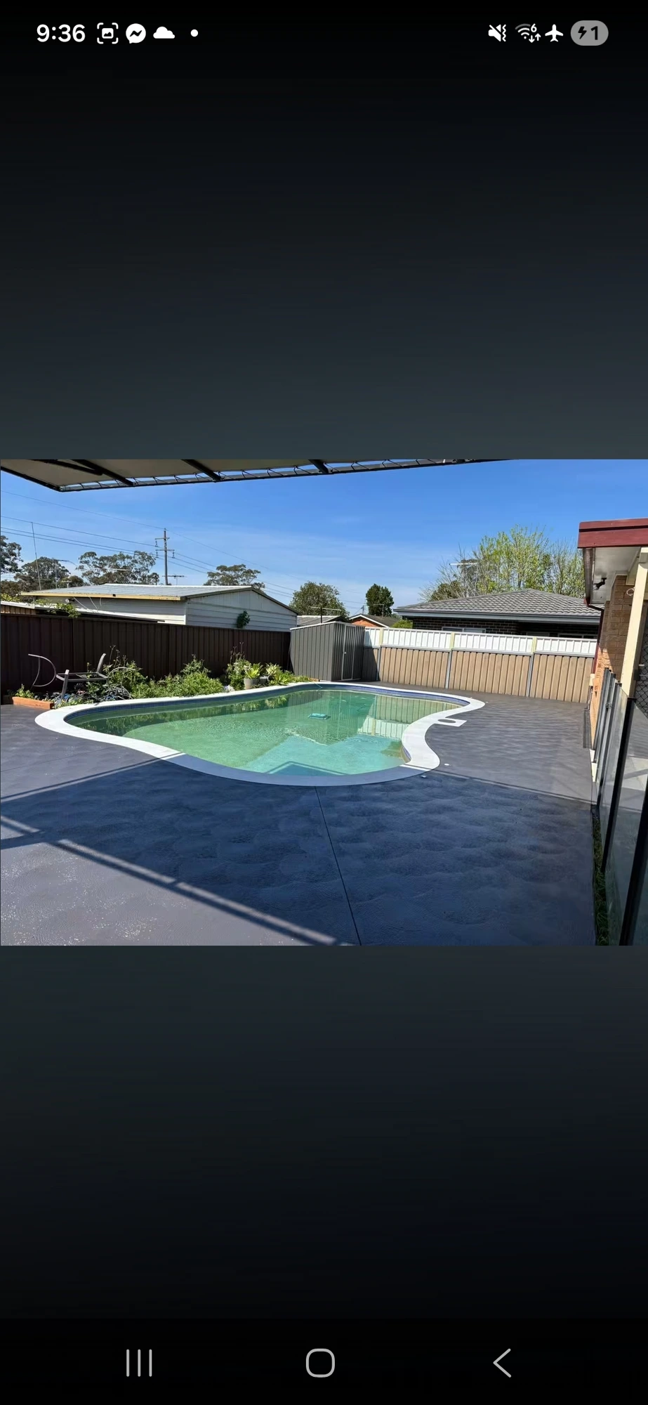 Textured pool decking — Upscale Concrete Services Sydney